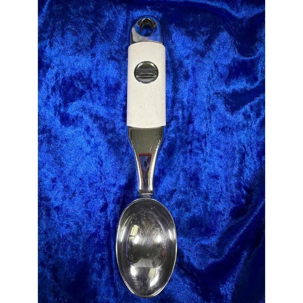 KitchenAid Ice Cream Scoop White Ergonomic Handle Zinc Alloy‎ Head 8.5 Inch Cute